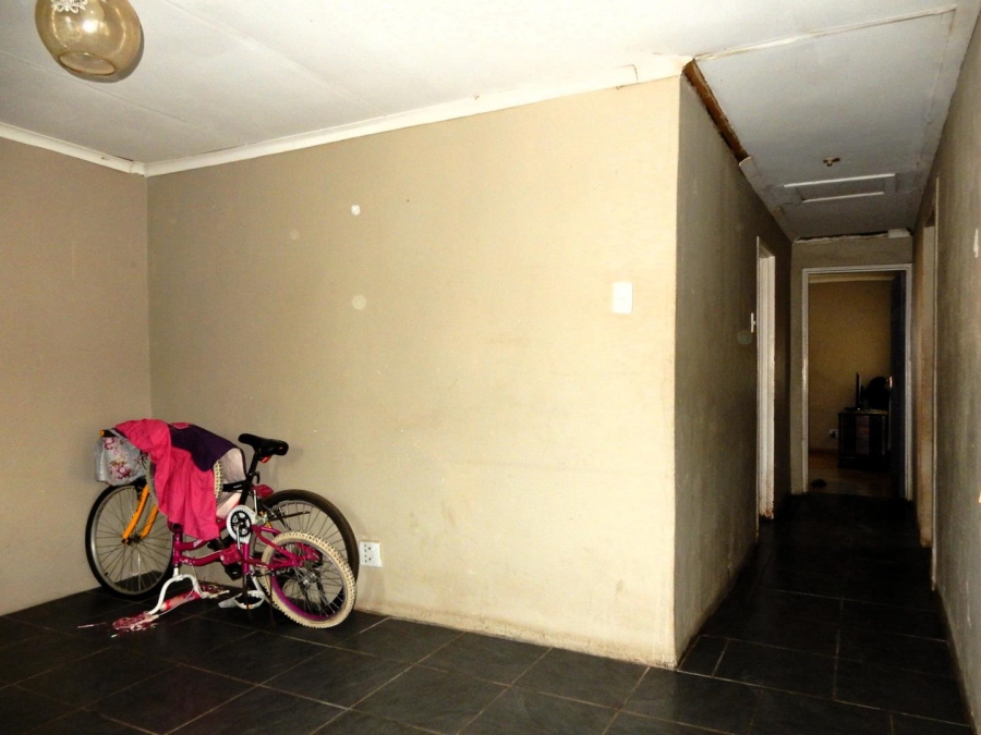 4 Bedroom Property for Sale in Newton Western Cape